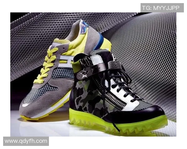 足球明星鞋袋包的时尚魅力与实用性完美结合，助你轻松展现运动风格