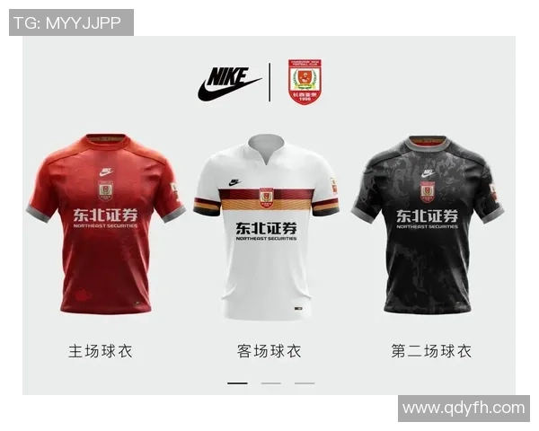 各大足球明星球衣的独特设计与背后故事解析